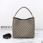 GG Emblem small shoulder bag