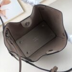 Louis Vuitton Mahina Leather Hina PM - Image 5