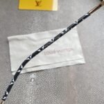 LOUIS VUITTON CLOCKWISE CANVAS SUNGLASSES - Image 3