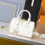 Louis Vuitton Other Leathers Speedy Bandouliere 20 Handbag In Quartz White