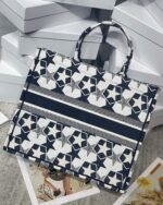 Dior Large Book Tote Bag Knockoff in Blue and White Dior Etoile Embroidery - Image 5