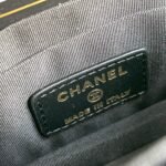 Chanel MINI WALLET ON CHAIN - Image 7