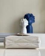 LV NEW WAVE CHAIN BAG - Image 3