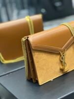 CASSANDRA MEDIUM CHAIN BAG IN MATTE PYTHON - Image 9