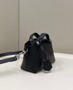 BY THE WAY - Image 7