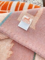 Faux Hermes Avalon Epopee blanket in mandarine wool and cashmere - Image 4