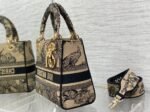 Dior Lady D-Lite Medium Bag Fake in Beige Toile de Jouy Voyage Embroidery - Image 7