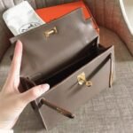 Etoupe Epsom Top Replica Hermes Kelly Pochette Mini Handbag - Image 7