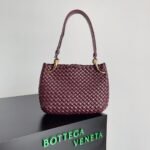 Replica Bottega Veneta Clicker Small Bag Bordeaux - Image 7