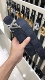 LV Dimension 40mm Reversible Belt - Image 2