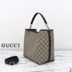 GG Emblem small shoulder bag - Image 4