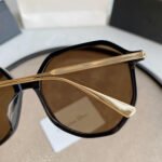 Round Sunglasses - Image 3