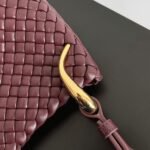 Replica Bottega Veneta Clicker Small Bag Bordeaux - Image 3