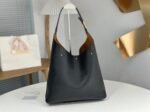 Top Quality Knockoff Previous Previous Chloe Marcie Hobo Bag in Black Grained Leather - Image 3