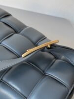 Top Quality Imitation Bottega Veneta Padded Cassette Bag In Thunder - Image 4