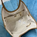 MIU Hobo bag - Image 6