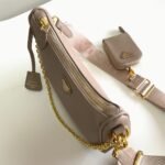 Prada Re-Edition 2005 Shoulder Bag Fake in Taupe - Image 4