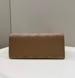 Fendi Sunshine tote - Image 8