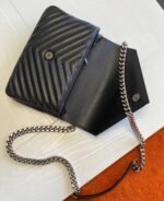 Fake Saint Laurent College Medium Chain Bag Black - Image 6