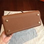 Gold Clemence Knockoff Hermes Kelly Retourne 28cm Classic Bag - Image 4
