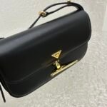 Prada Saffiano bag - Image 4