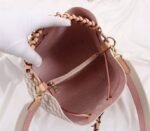 Louis Vuitton Damier Azur NeoNoe MM Bag - Image 5