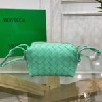 Replica Bottega Veneta Loop Mini Bag Fountain - Image 9
