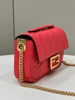 Top Quality Knockoff Fendi Baguette Chain Midi Bag In Red - Image 4