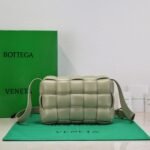 Top Quality Knockoff Bottega Veneta Padded Cassette Bag In Travertine - Image 5