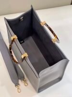 Fendi Sunshine Medium - Image 2