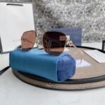 GUCCI Navigator frame sunglasses - Image 2