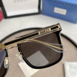 Gucci Eyewear square tinted sunglasses - Image 4