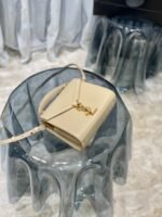 KATE MEDIUM REVERSIBLE CHAIN BAG - Image 7