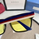 Gucci classic sunglasses - Image 4