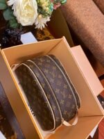 Louis Vuitton King Size Toiletry Bag