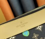 Louis Vuitton Monogram Craggy Voyage Souple Pochette In Chocolate - Image 8