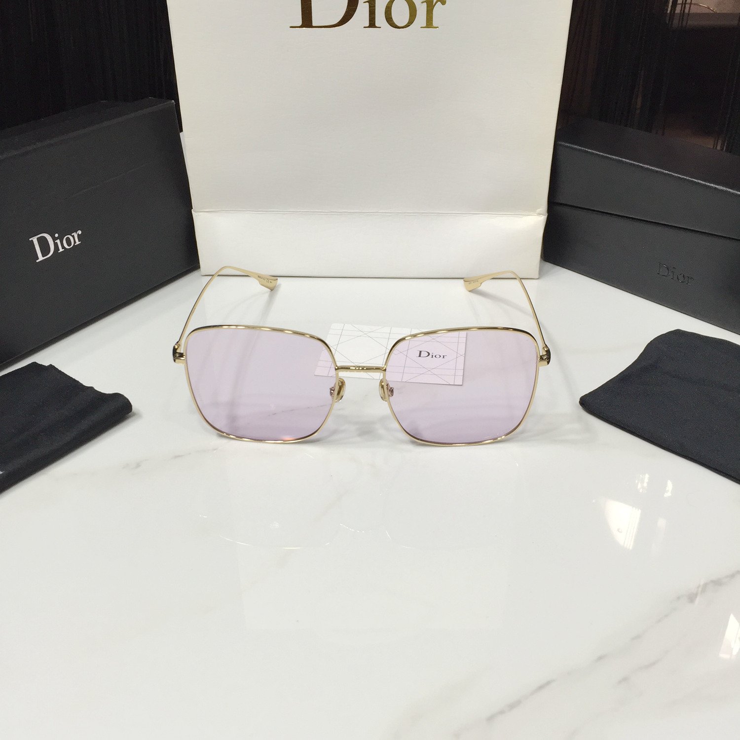 B45A5D7C-11C0-538C-EEC0-163BCE2C03AF.jpg STELLAIRE Sunglasses - Image 1