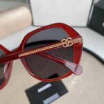 Round Sunglasses - Image 3