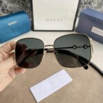 GUCCI GG0724S 001 WITH DETACHABLE JEWELLERY CHARMS - Image 7