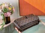 LOUIS VUITTON Viva Cite Monogram Shoulder Bag - Image 6