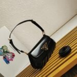 Prada Shoulder Bag Fake in Black - Image 5