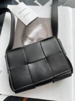Top Quality Replica Bottega Veneta Candy Cassette Bag In Black - Image 2