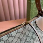 GG Emblem medium shoulder bag - Image 5