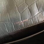 NIKI MEDIUM IN CRINKLED VINTAGE LEATHER - Image 9