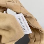 Fake Bottega Veneta BV Jodie Teen Bag Porridge - Image 6