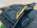 Top Quality Replica Bottega Veneta Padded Cassette Bag In Dark Blue - Image 8