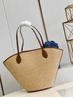 Louis Vuitton SAINT JACQUES Beach Tote - Image 7