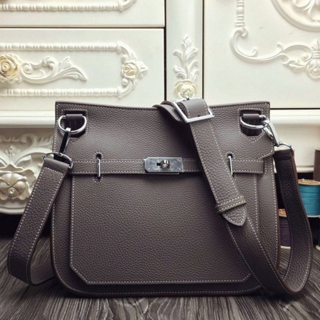 BE113834-2F4F-19BB-6B9C-9F2E2EEDDD86.jpg Large grey knockoff Hermes Jypsiere 31cm handbag - Image 1
