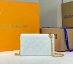 Louis Vuitton Coussin Pochette In Cream - Image 4