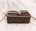 Louis Vuitton Monogram Canvas Sologne BB Bag - Image 3